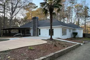 2518 W McIntosh Rd, Griffin, GA 30223 - Photo 3