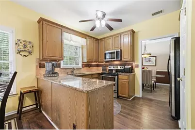 945 Club Chase Court, Roswell, GA 30076 - Photo 7