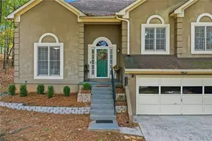 945 Club Chase Ct, Roswell, GA 30076 - Photo 3