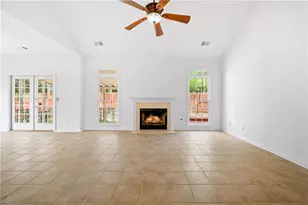 11100 Glenhurst Pass, Johns Creek, GA 30097 - Photo 17