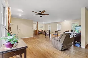 2815 Indian Trail Dr, Tucker, GA 30082 - Photo 5