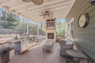 866 Foxfire Dr, Lawrenceville, GA 30044 - Photo 3