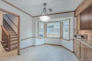 866 Foxfire Dr, Lawrenceville, GA 30044 - Photo 13