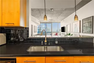 3324 Peachtree Rd NE, Atlanta, GA 30326 - Photo 9