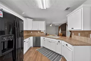 1354 Jefferson Station Rd, Jefferson, GA 30549 - Photo 13