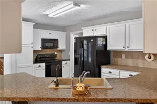 1354 Jefferson Station Rd, Jefferson, GA 30549 - Photo 11