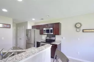 39 Gray Field Ct, Jefferson, GA 30549 - Photo 3