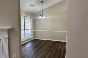 2925 Camelot Woods Dr, Lawrenceville, GA 30044 - Photo 7