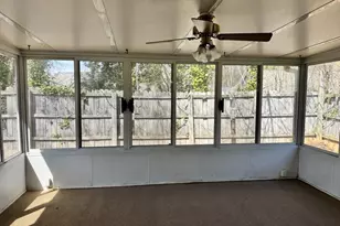 2925 Camelot Woods Dr, Lawrenceville, GA 30044 - Photo 35