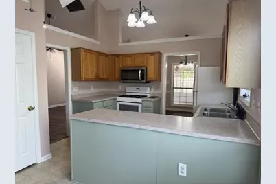 2925 Camelot Woods Drive, Lawrenceville, GA 30044 - Photo 15