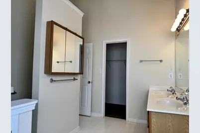 2925 Camelot Woods Drive, Lawrenceville, GA 30044 - Photo 23