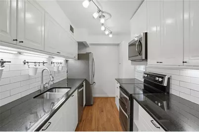 3091 Colonial Way #M2, Atlanta, GA 30341 - Photo 9