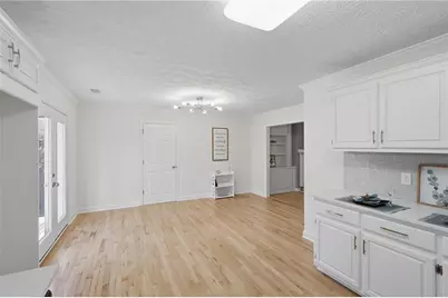 420 Stoneview Drive, Hoschton, GA 30548 - Photo 15