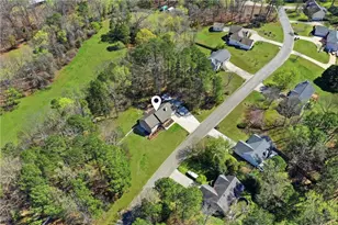 420 Stoneview Dr, Hoschton, GA 30548 - Photo 5