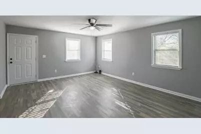 1089 Travis Road, Gainesville, GA 30501 - Photo 5