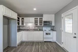 1089 Travis Rd, Gainesville, GA 30501 - Photo 11