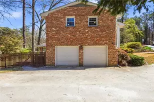 2864 Briarlake Rd NE, Atlanta, GA 30345 - Photo 77