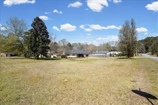 16 Windsor Way, Newnan, GA 30263 - Photo 3