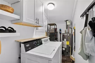 1267 Lyle Pl NW, Atlanta, GA 30318 - Photo 11