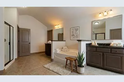 2110 Line Drive, Lawrenceville, GA 30043 - Photo 11