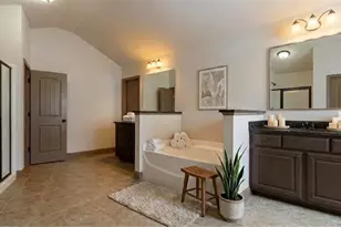 2110 Line Dr, Lawrenceville, GA 30043 - Photo 11