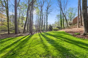 2810 Windrush Ln, Roswell, GA 30076 - Photo 45