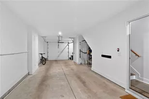 1072 Crest Cir SE, Atlanta, GA 30316 - Photo 3