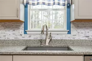 4875 Haley Ridge Ct, Cumming, GA 30028 - Photo 9