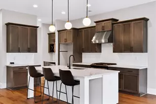 899 Samples Ln NW, Atlanta, GA 30318 - Photo 3