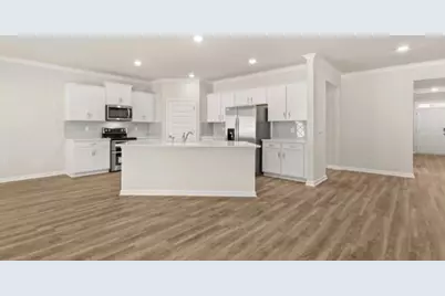 801 Pelham Way, Locust Grove, GA 30248 - Photo 3