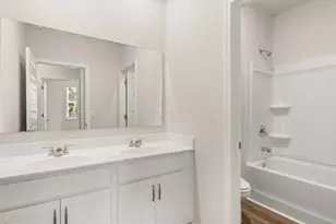 801 Pelham Way, Locust Grove, GA 30248 - Photo 9