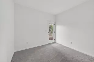 2823 Rosehall Way, Lawrenceville, GA 30044 - Photo 19