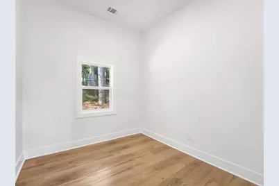 1571 Mary George Avenue NW, Atlanta, GA 30318 - Photo 13