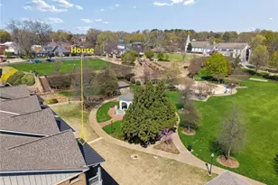 124 Parkside W Ct, Norcross, GA 30071 - Photo 39