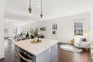 124 Parkside W Ct, Norcross, GA 30071 - Photo 13