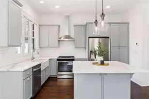 124 Parkside W Ct, Norcross, GA 30071 - Photo 5