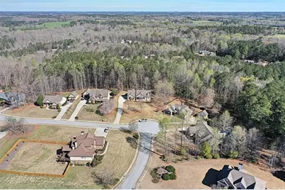 2713 Powell Court, Monroe, GA 30656 - Photo 5