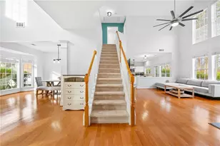 243 Wedmore Ct, Suwanee, GA 30024 - Photo 17