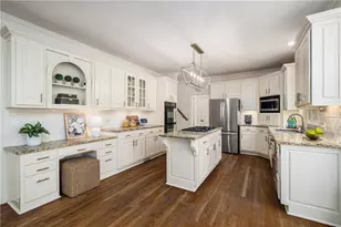 13405 Providence Lake Dr, Alpharetta, GA 30004 - Photo 15