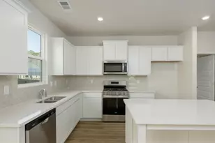 47 Weymouth Dr, Locust Grove, GA 30248 - Photo 3