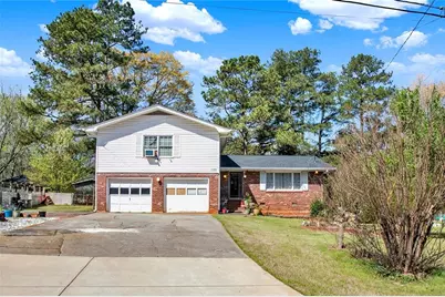 1785 Poplar Street SE, Conyers, GA 30013 - Photo 1