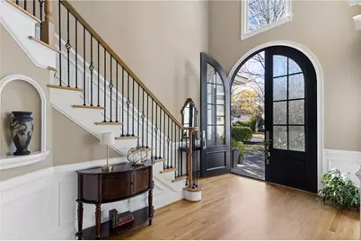 9275 Stoney Ridge Lane, Alpharetta, GA 30022 - Photo 5