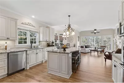 9275 Stoney Ridge Lane, Alpharetta, GA 30022 - Photo 11