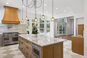 115 Mount Paran Ridge, Atlanta, GA 30327 - Photo 13