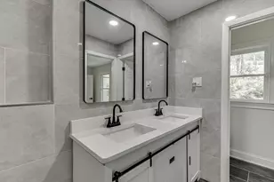 1423 Lynford Dr SW, Atlanta, GA 30310 - Photo 33