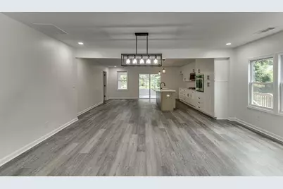 1423 Lynford Drive SW, Atlanta, GA 30310 - Photo 9