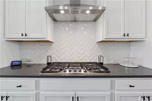 3920 Danube Ln, Atlanta, GA 30339 - Photo 9