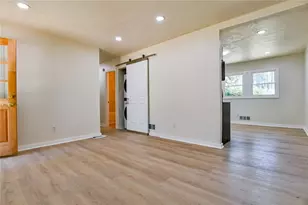 53 Darwin Dr, Jonesboro, GA 30238 - Photo 7