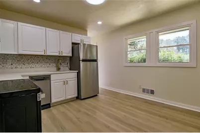 53 Darwin Drive, Jonesboro, GA 30238 - Photo 11