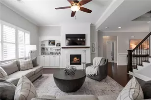 1090 Mosspointe Dr, Roswell, GA 30075 - Photo 11